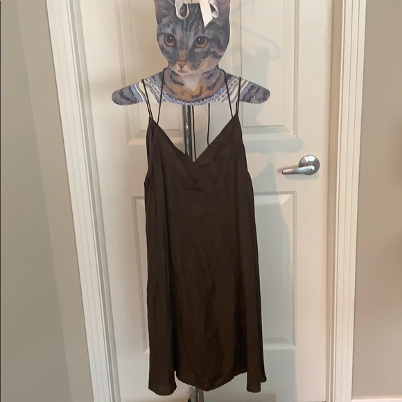 Very J Dresses & Skirts - Olive green V neck dress!